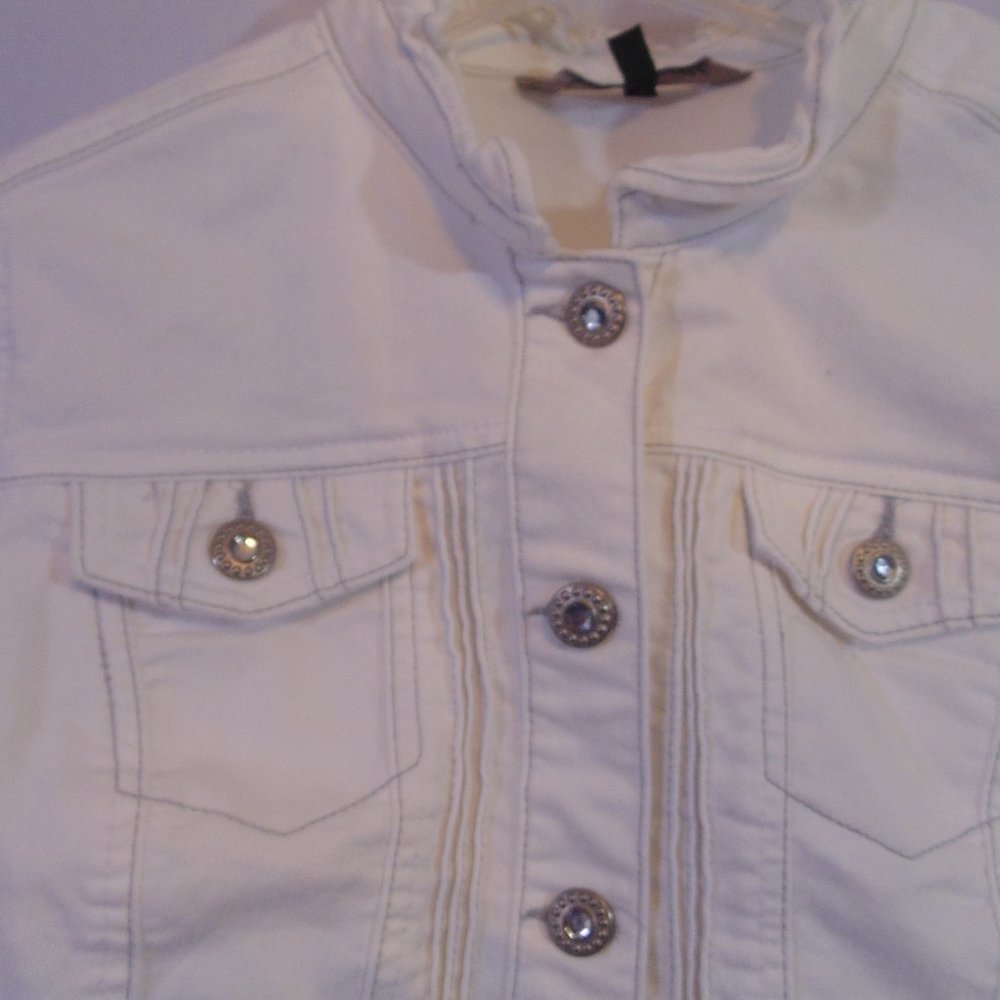 BACCINI White Stretch Denim Jean Jacket W/ Blingy Buttons Size Large - Picture 2 of 4